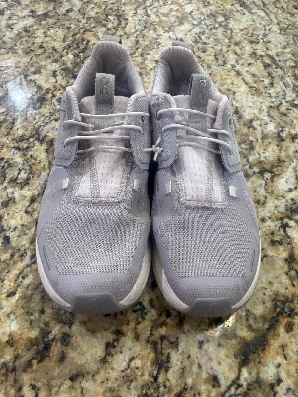 Kids On Cloud Tennis Shoes size 5 light purple